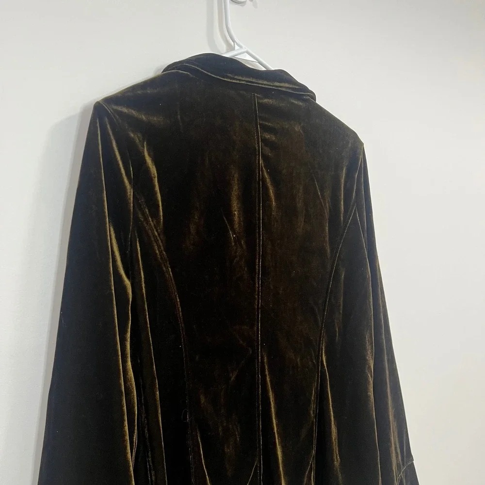 H&M Womens Olive Green Velvet Button Down Shirt Long Sleeve Blouse Size Large - Picture 10 of 11